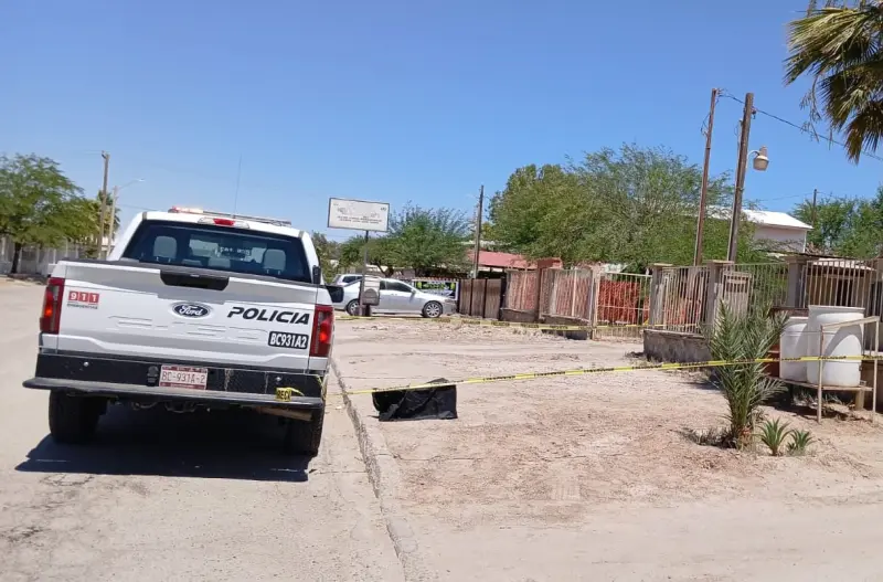 Abandonan maleta con 20 paquetes de presunta cocaína en el Valle de Mexicali
