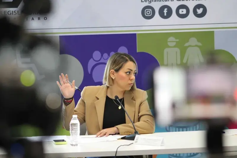Comisión de Desarrollo Social analiza 13 iniciativas en el Congreso de Querétaro
