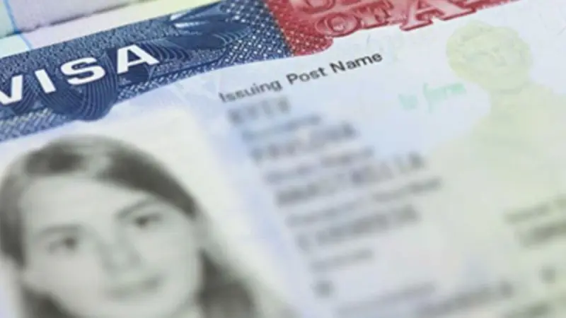 Juez declara que cuota de 100,000 dólares a visas H-1B impuestas por Trump son ilegales