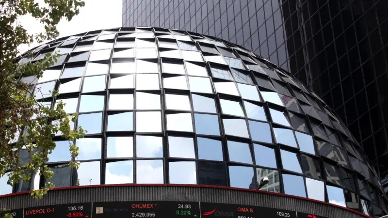 Bolsa mexicana perfila quinto día consecutivo de ganancias; destacan acciones de Quálitas