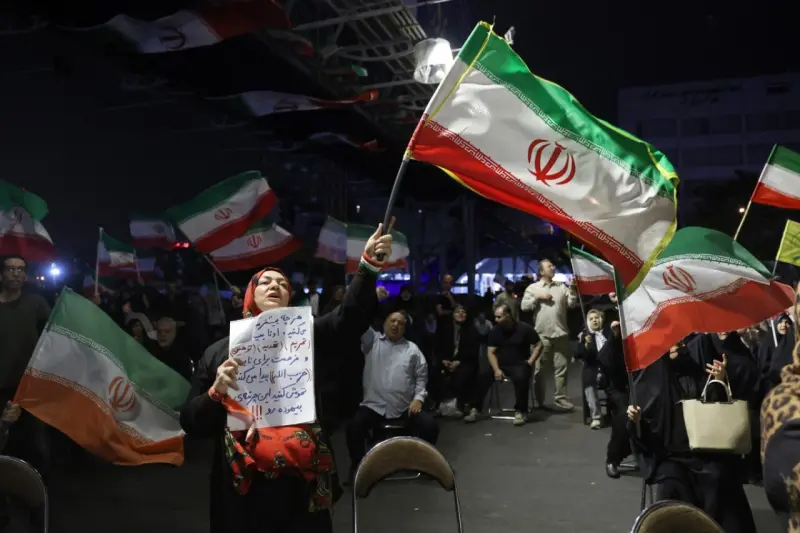 EU amenaza con reanudar la guerra con Irán en medio de negociaciones estancadas