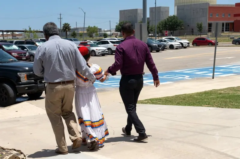 Niña denunció a su papá por abuso y el caso desata protestas en Coahuila