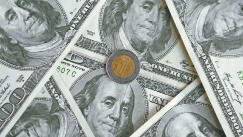 Peso mexicano opera estable frente al dólar tras primera ronda de diálogos entre EU e Irán