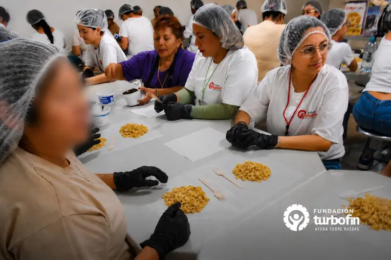 Fundación Turbofin y La Cana impulsan reinserción social para mujeres