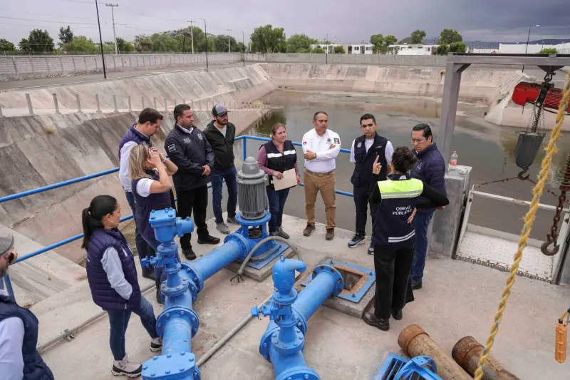 Chepe Guerrero supervisa el funcionamiento de cárcamos y drenes; registran un 85 % de avance en su mantenimiento