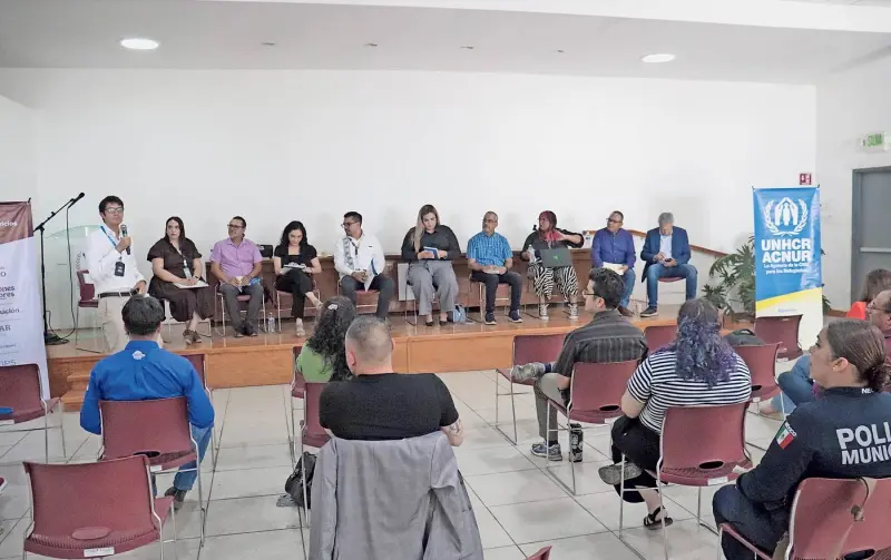 Realizan conversatorio contra la xenofobia y la discriminación