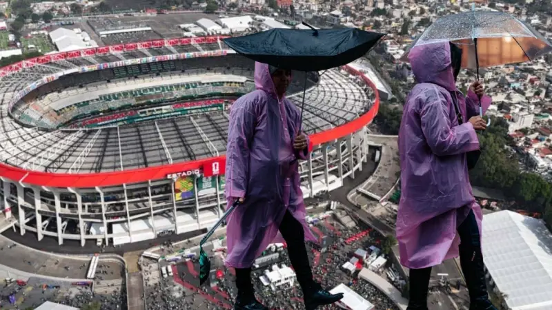 Impermeables y prepararse por lluvias exhortaron autoridades de la CDMX, día de la inauguración del mundial de Fútbol