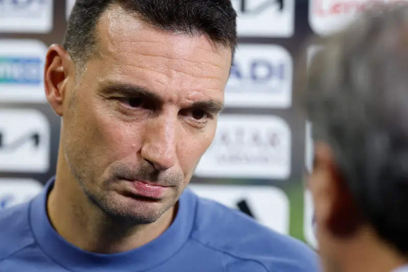 Scaloni elogia a Messi tras la victoria de Argentina: “Podía jugar 90 minutos y agrandar su leyenda, pero no piensa en los récords”