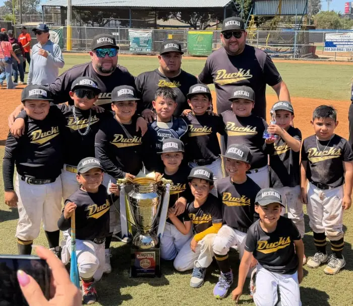 Mexicali Ducks conquista de forma invicta la Copa Internacional Serena 2026