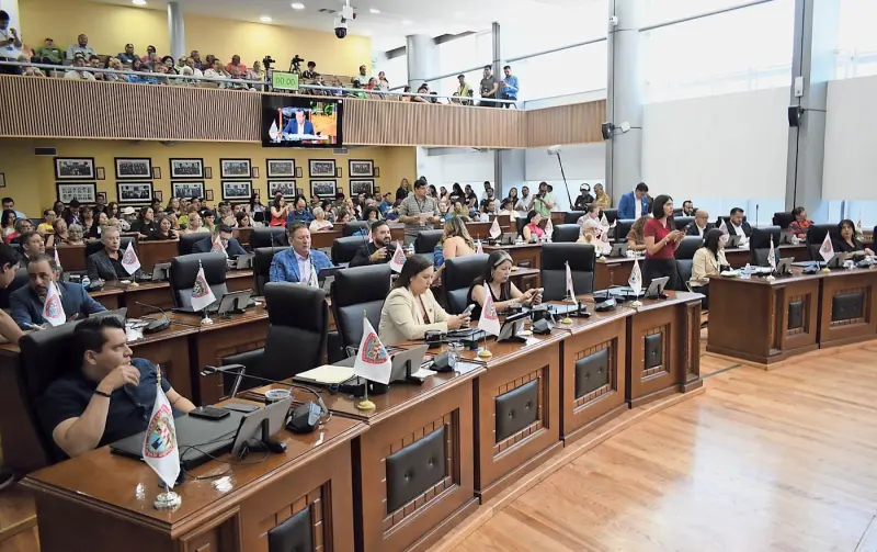 Sacan adelante la ‘reformita’ electoral