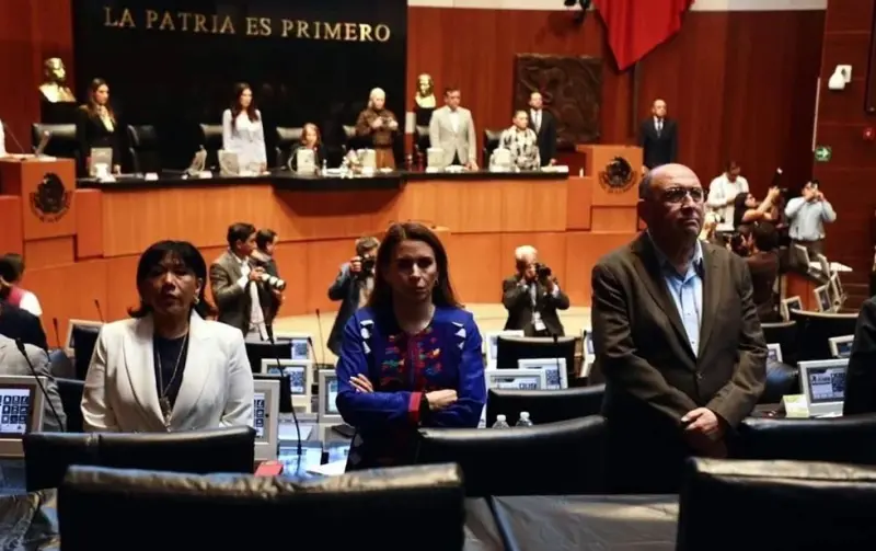 Dan la espalda diputados de la Oposición en la Permanente