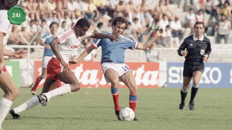 Cuando Michel Platini llegó a León: así se vivió el Mundial de 1986 en el Estadio León