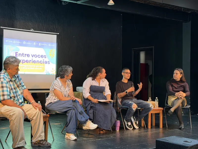 Conversatorio reúne experiencias de mujeres de la diversidad sexual