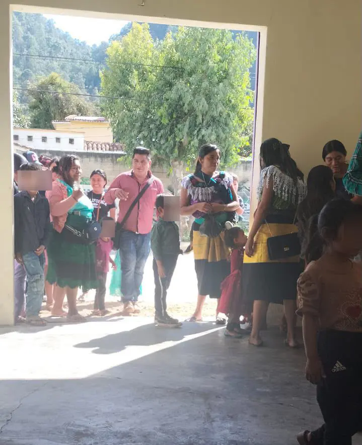 Más de cien desplazados de Pantelhó huyen de la violencia armada