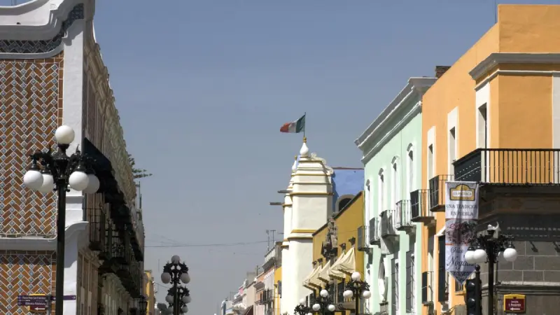 En Puebla, piden a municipios inspeccionar a edificios que funcionan como “hoteles disfrazados”