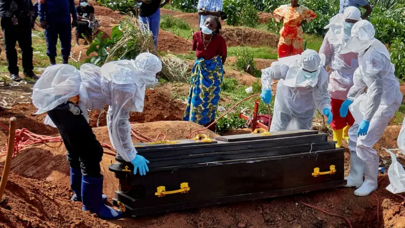 Una enfermedad desconocida deja 14 muertos en África, genera desplazamientos mientras autoridades piden apoyo para identificar el origen del brote