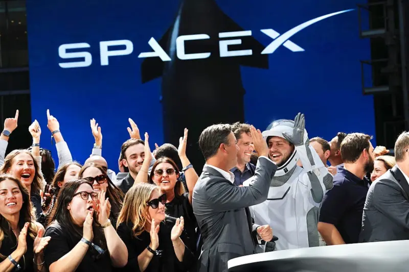 SpaceX supera a Amazon y se torna la quinta mayor empresa en valor de mercado