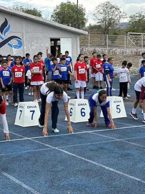 Estudiantes de Educación Especial realizan su Competencia Estatal de Atletismo