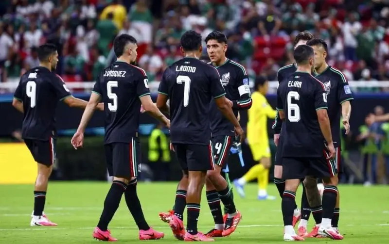 Abuchean al Tricolor tras primer tiempo en Guadalajara