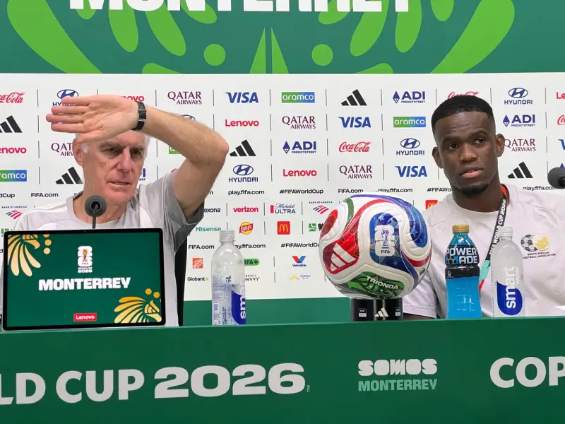“Tenemos que ganar”: Hugo Bross, DT de Sudáfrica ante la expectativa del partido contra Corea