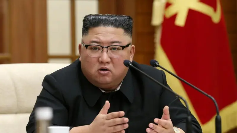 Corea del Norte asegura que equipará sus destructores con armas nucleares