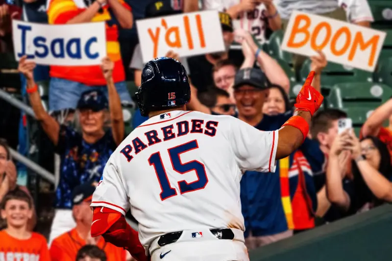 Isaac Paredes llega a 100 cuadrangulares en MLB y se acerca al récord del “A-Rod” original