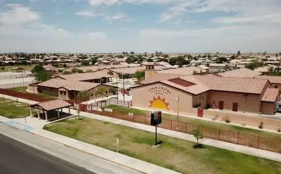 Escuela de Calexico dejará de llamarse César Chávez; comunidad elegirá entre dos nuevos nombres