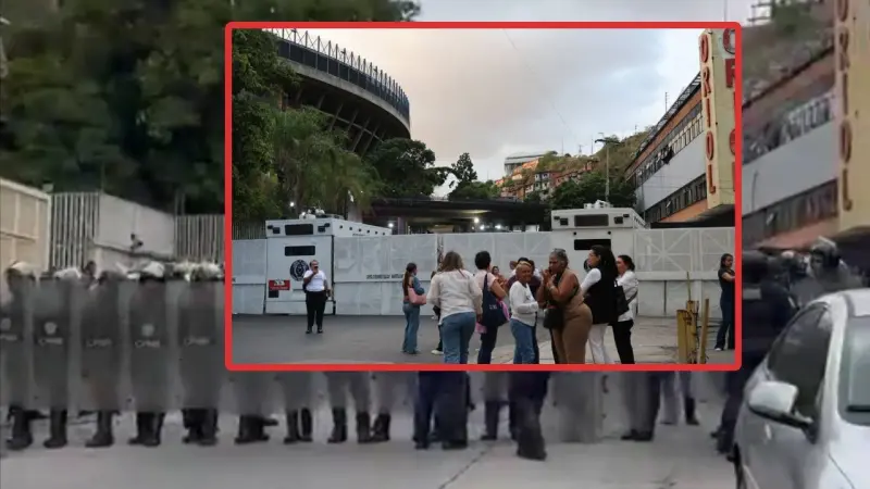 En Venezuela denunciaron traslados de presos políticos recluidos en El Helicoide, considerado como el mayor centro de tortura en ese país, a otras cárceles y que podría calificarse como desaparición forzada