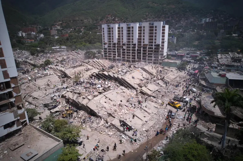 Se reduce la ventana crucial de tiempo para rescatar a sobrevivientes en Venezuela