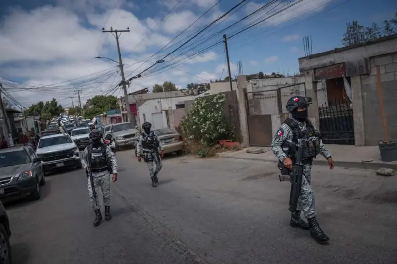 Megaoperativo en San Antonio de los Buenos moviliza a más de 30 unidades tras reporte de balacera en Tijuana