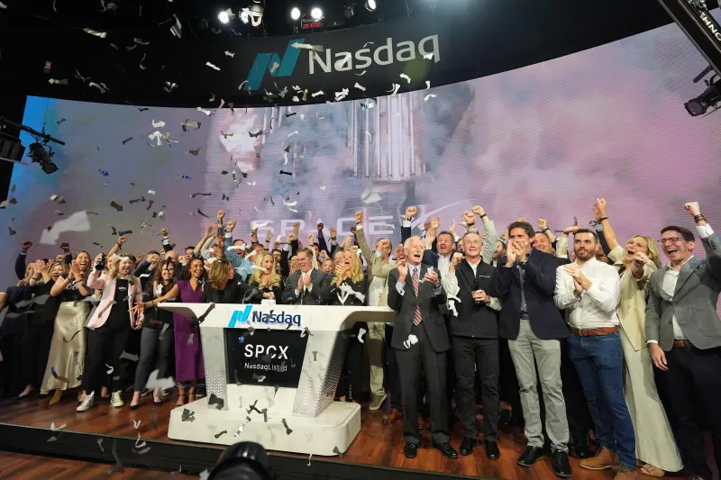 Wall Street optimista después de una semana marcada por la salida a bolsa de SpaceX