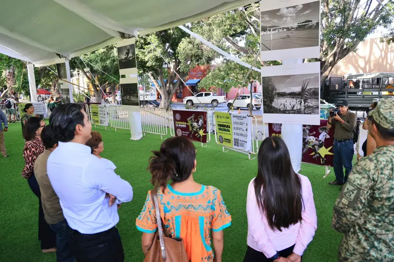 Inauguran exposición fotográfica mundialista en el Paseo Juárez