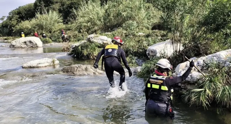 Localizan sin vida a mujer arrastrada por corriente en Guadalupe, Nuevo León