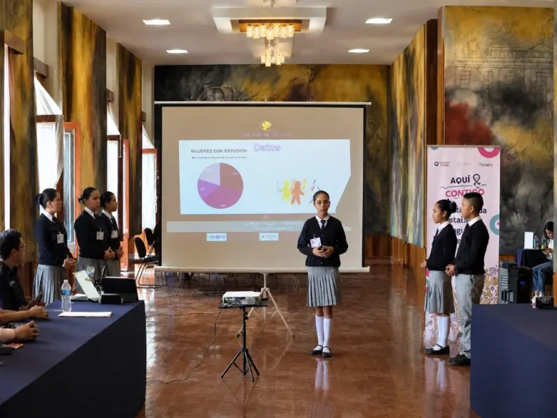 Refuerza USEBEQ habilidades comunicativas en estudiantes de secundaria