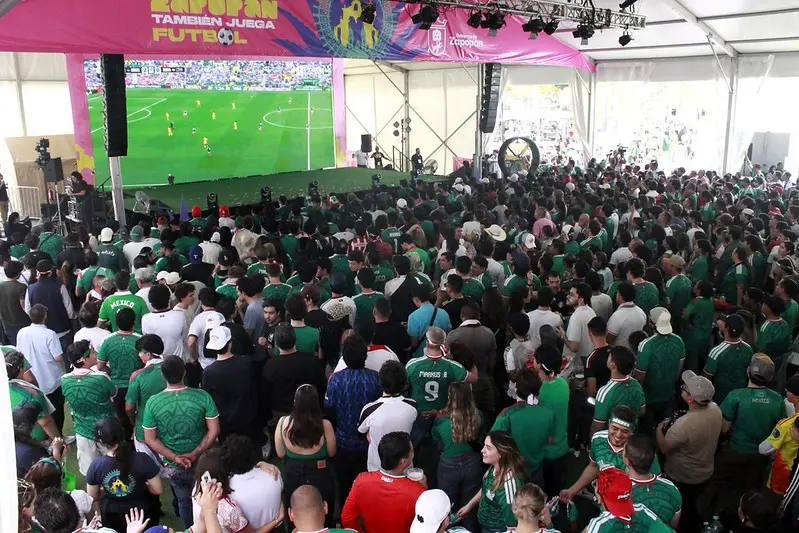 Zapopan se pintó de verde, blanco y rojo en el debut mundialista