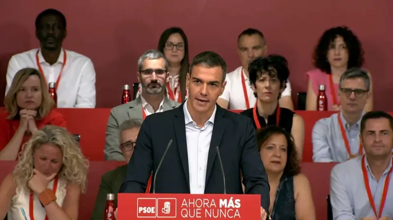 Sánchez transforma el Comité Federal en el arranque de la campaña de 2027