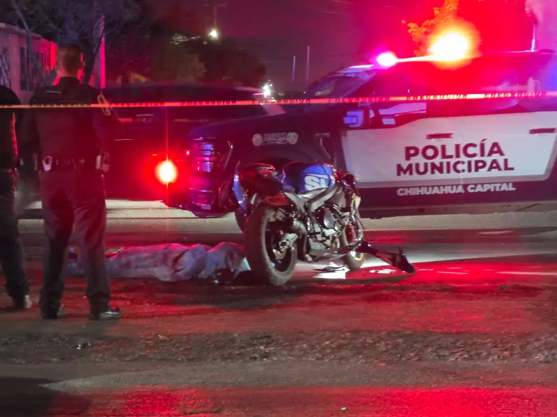 Muere motociclista tras ser embestido; responsable escapa