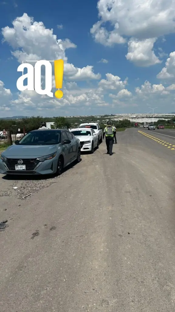 Siguen los baches en el Libramiento Surponiente; Guardia Nacional activa apoyo a conductores afectados