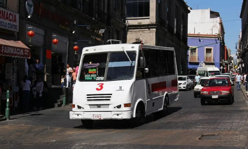 Frenará Frente Cívico aumento al pasaje con juicios de amparo