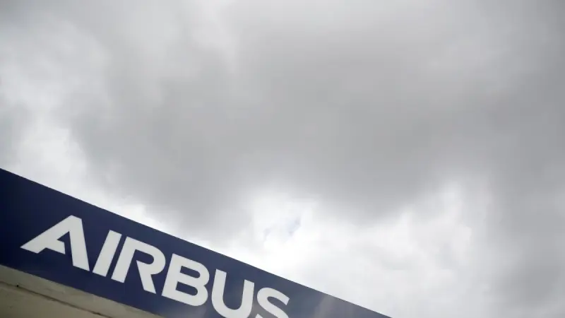 Airbus inspeccionará 16 aviones A380 por posibles fisuras en las alas
