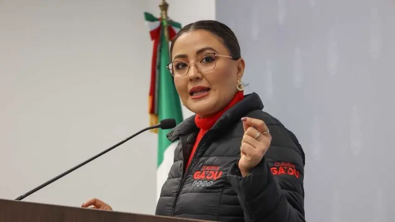 Díaz Gayou propone proteger a periodistas en la Constitución de Querétaro