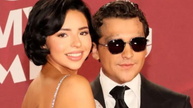 Exponen a Christian Nodal por un “desplante” a Ángela Aguilar en plena celebración