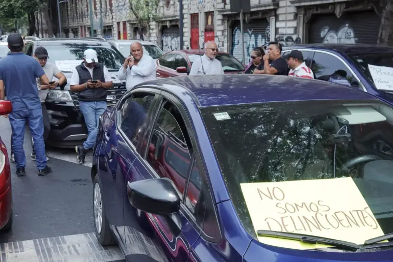 Taxis de plataforma sí podrán dar servicio en el aeropuerto, durante y después del Mundial