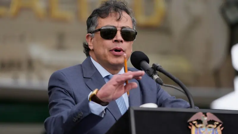 Petro ‘arrinconado’ por su propio partido: ¿De qué delito electoral es acusado en Colombia?