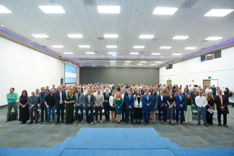 Inaugura Marco Del Prete Foro Nacional de Energía y Sustentabilidad