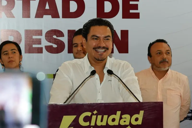 Reconoce Ray Chagoya labor periodística en Oaxaca