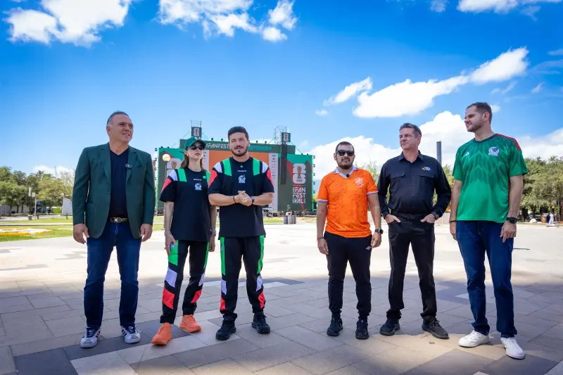 Inauguran Fan Fest y Corredor Verde que conectará Fundidora con Torre Rise