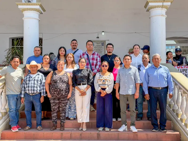 Regidores de Acatlán niegan nexos criminales y piden auditoría