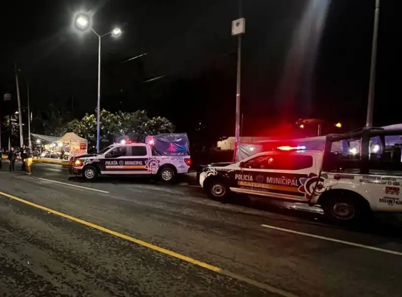 Hallan policías de Ecatepec auto robado oculto en Texcoco