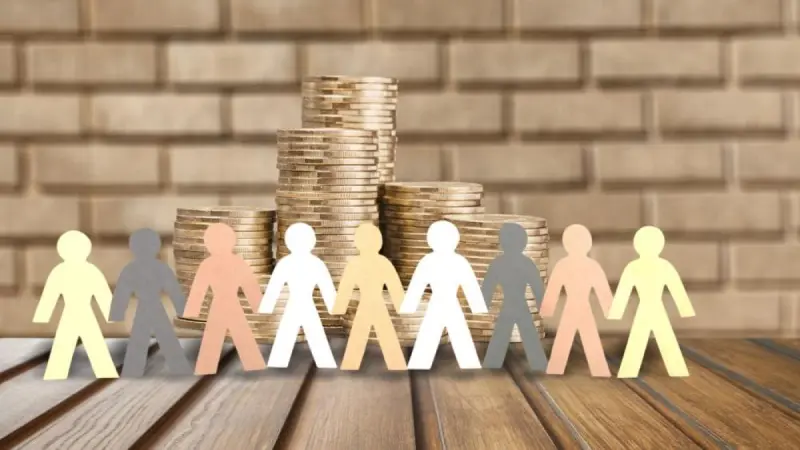 De la donación al beneficiario: cómo funciona el crowdfunding y qué comisiones pueden cobrarte